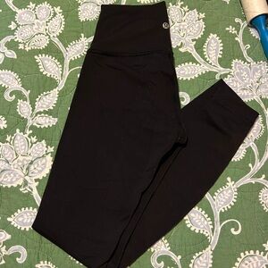Women’s lululemon leggings